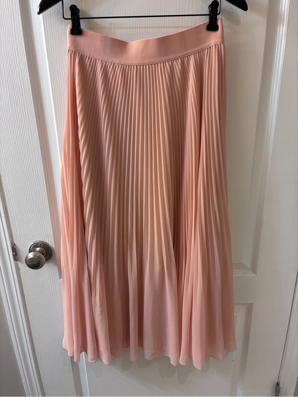 Wilfred Pleated Midi Skirt